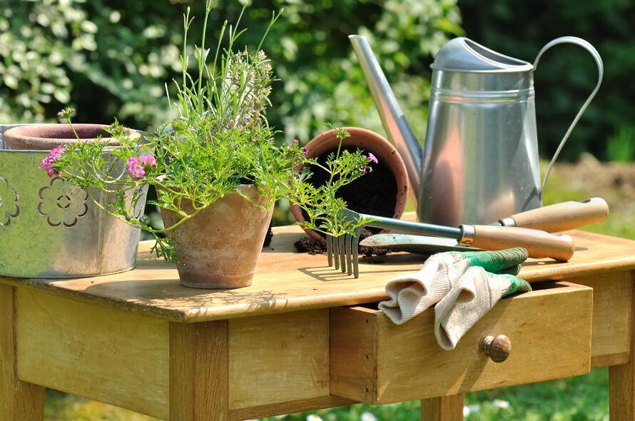 Gartenmateriale