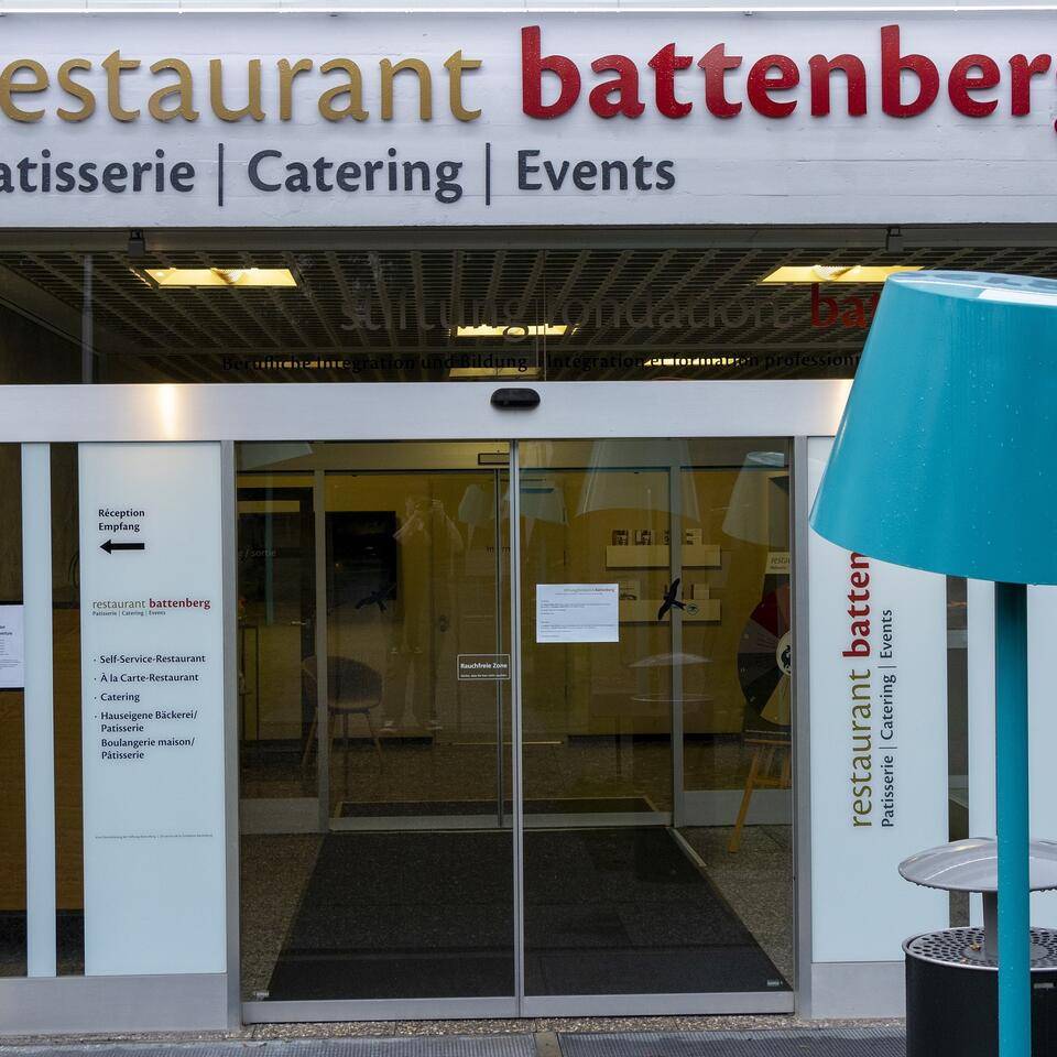 Eingang restaurant Battenberg Biel Bienne